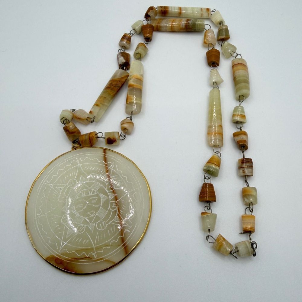 ~26" Vintage Mexican "Onyx" necklace with Aztec calendar‎ etched pendant!